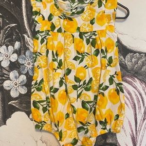 NWOT Lemon Bubble Romper 18-24m
